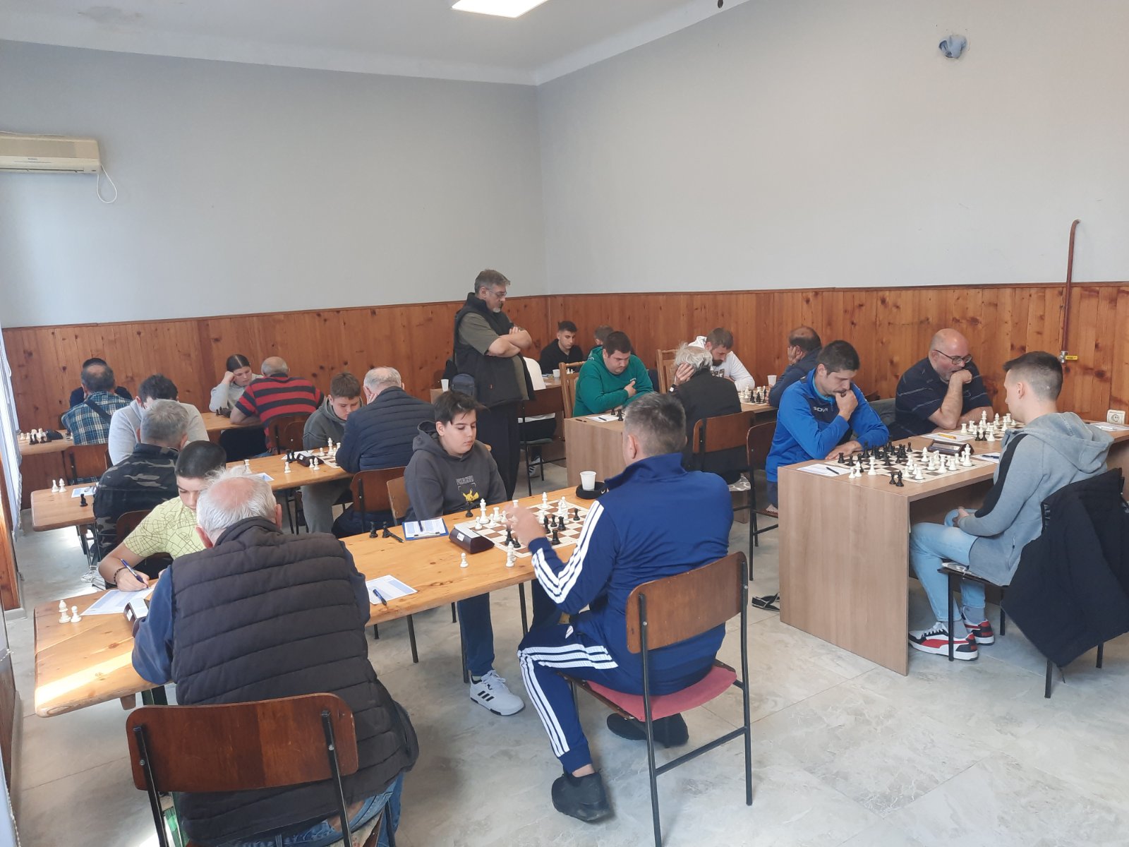 photo of chess players