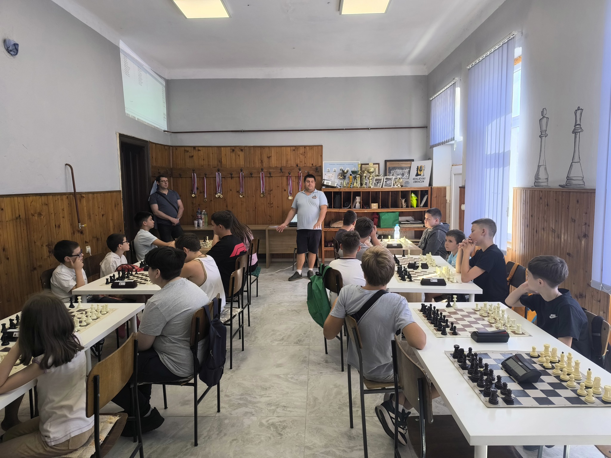 photo of chess players