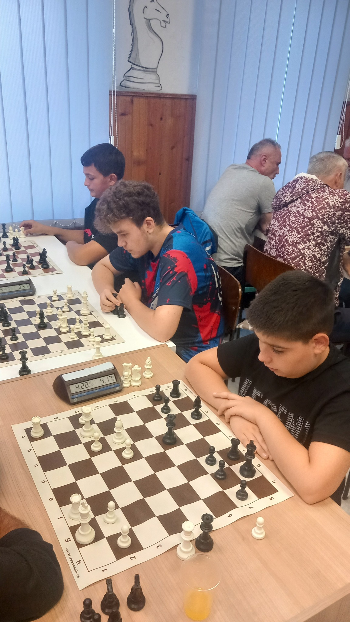 photo of chess players
