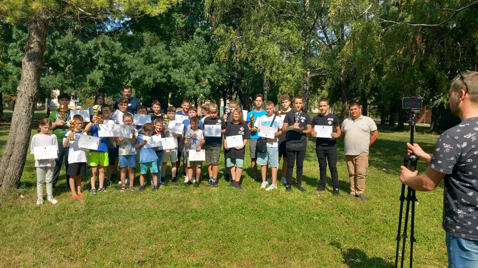 photo of chess players