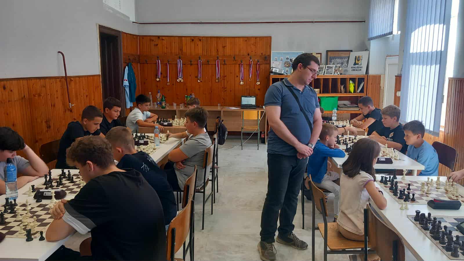 photo of chess players