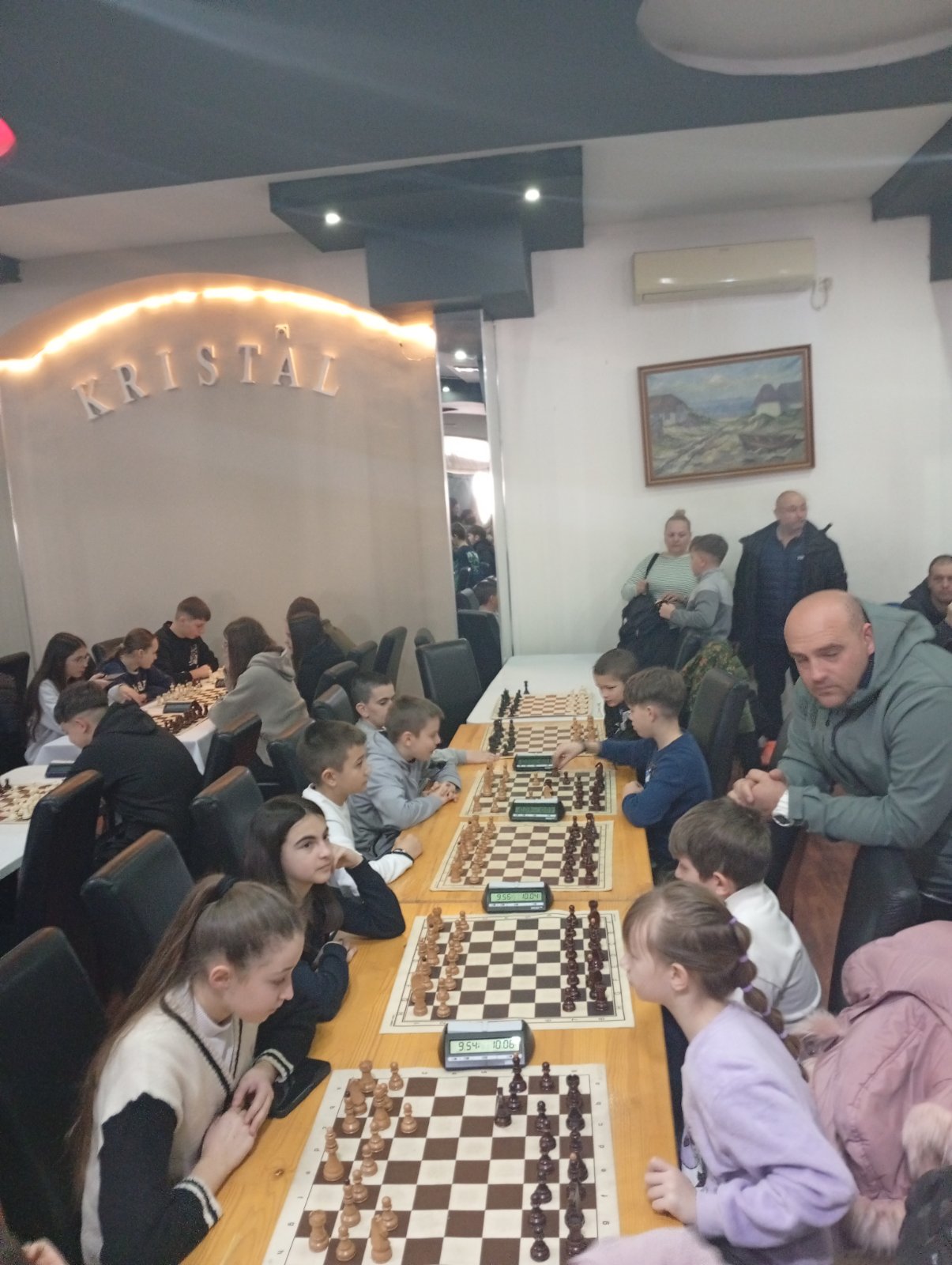 photo of chess players