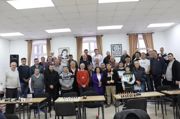 photo of chess players