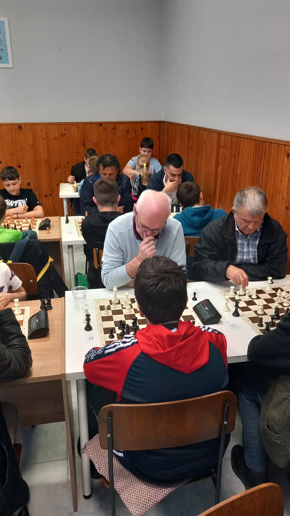 photo of chess players