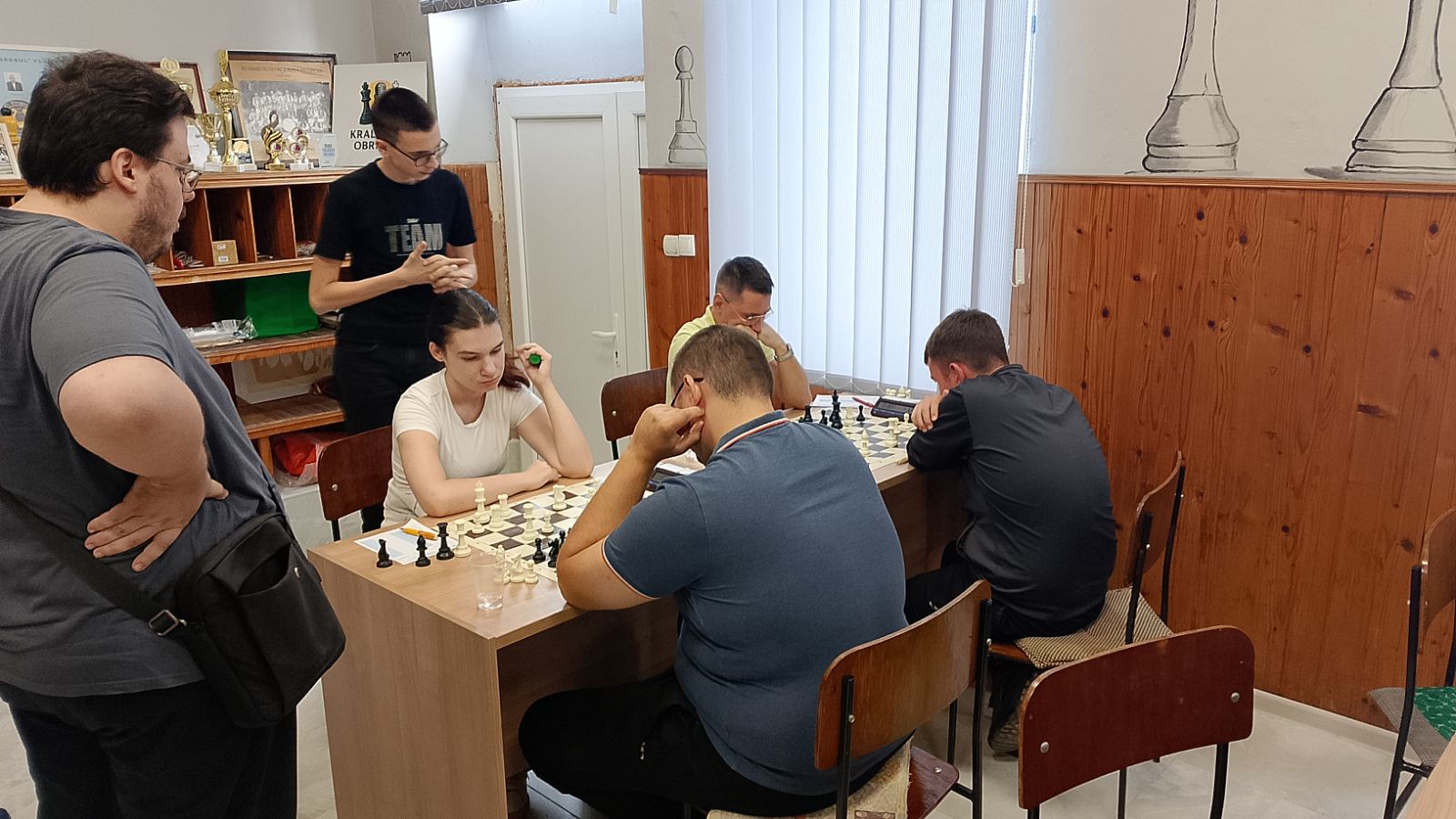 photo of chess players