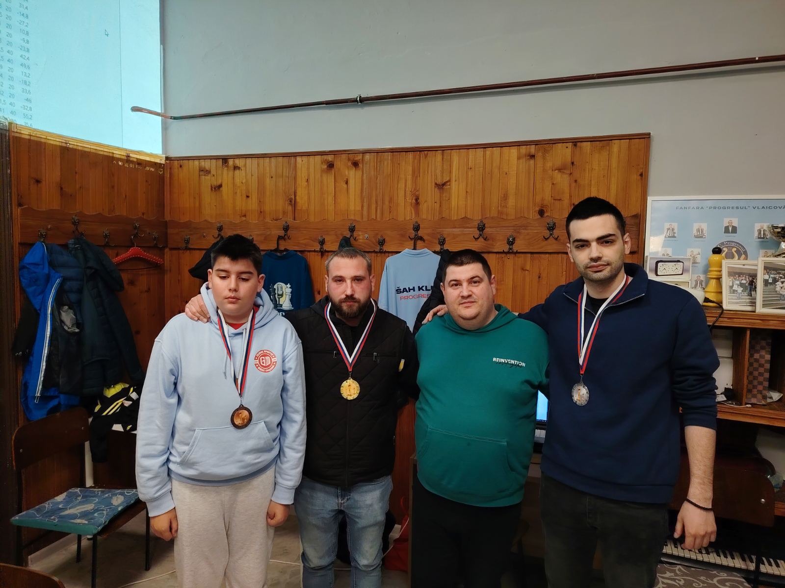 photo of chess players