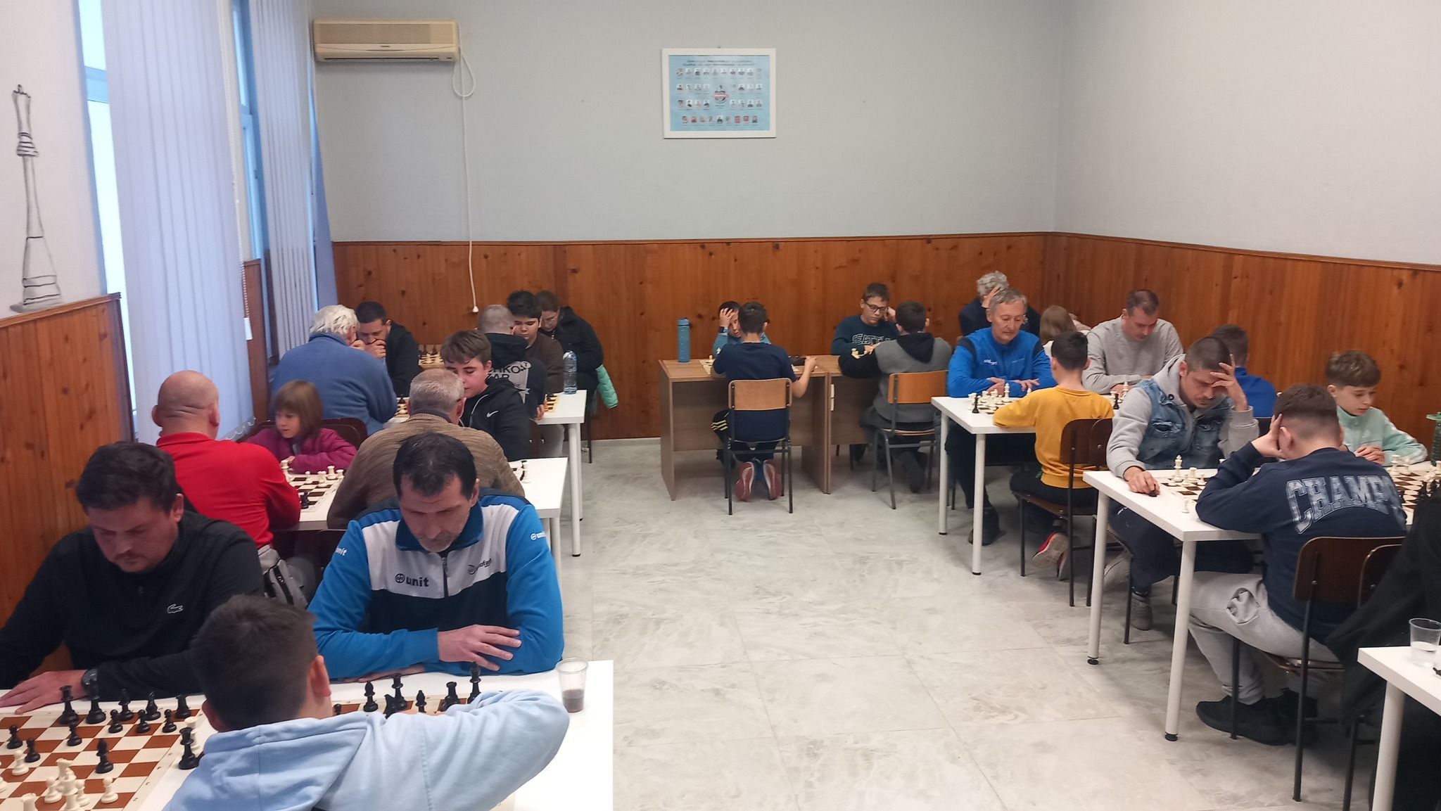 photo of chess players