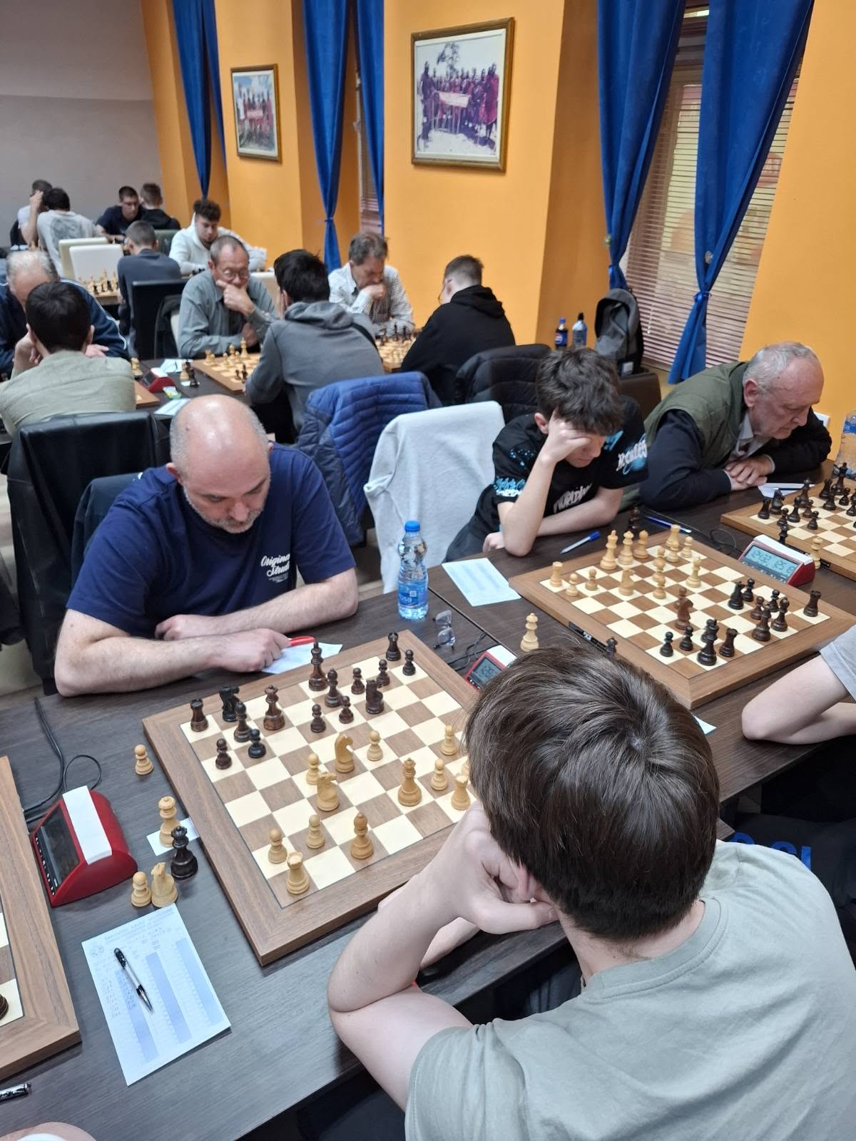 photo of chess players