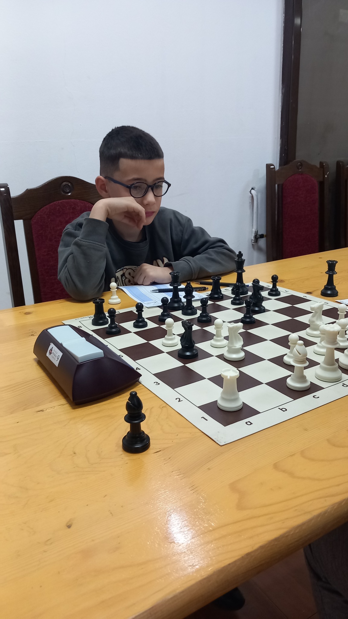photo of chess players
