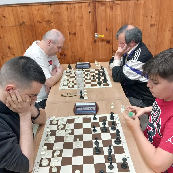 photo of chess players