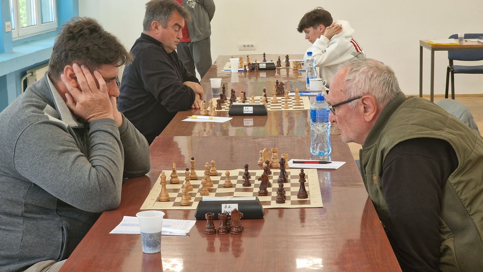 photo of chess players