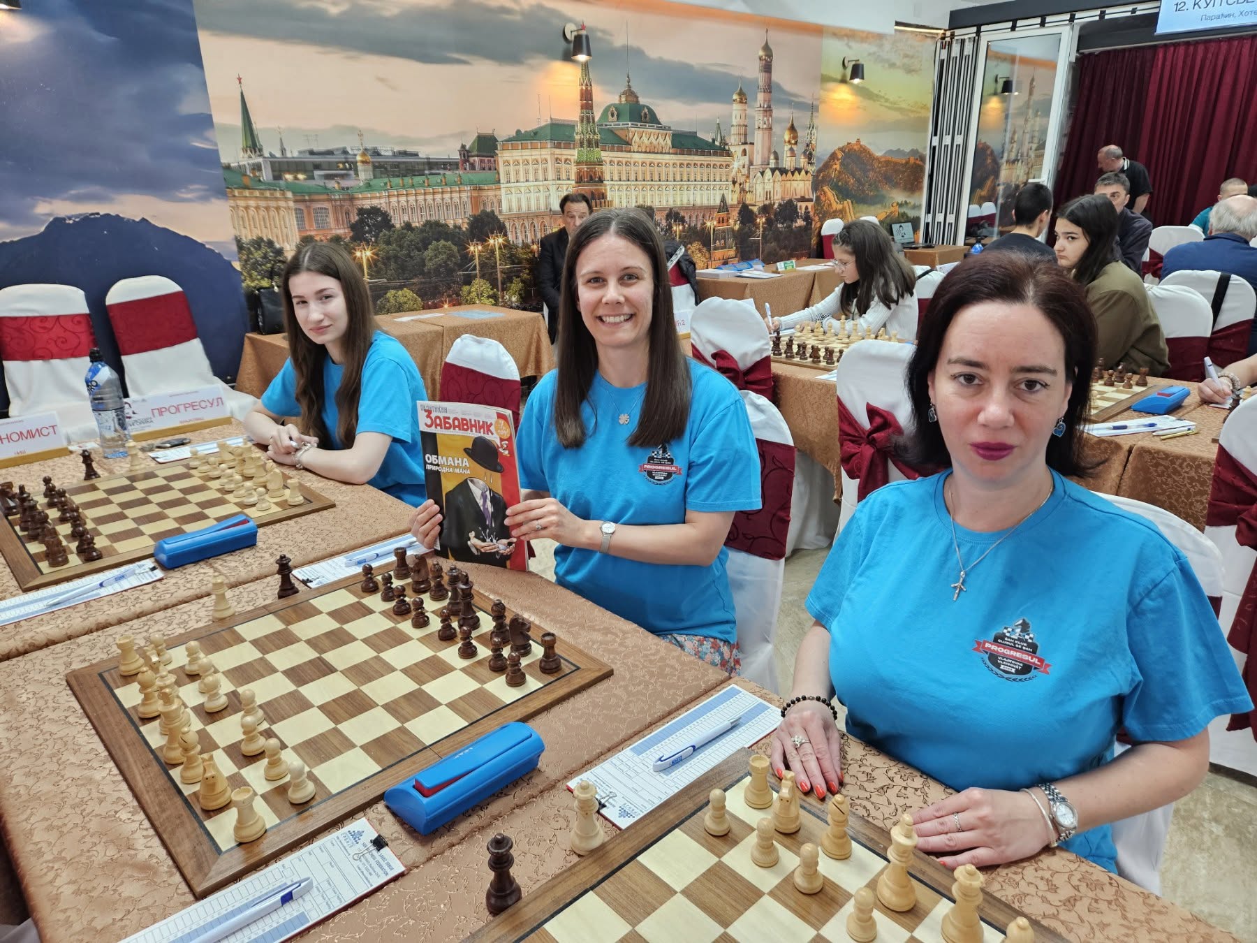photo of chess players