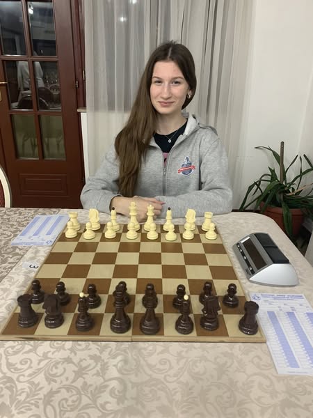 photo of chess players