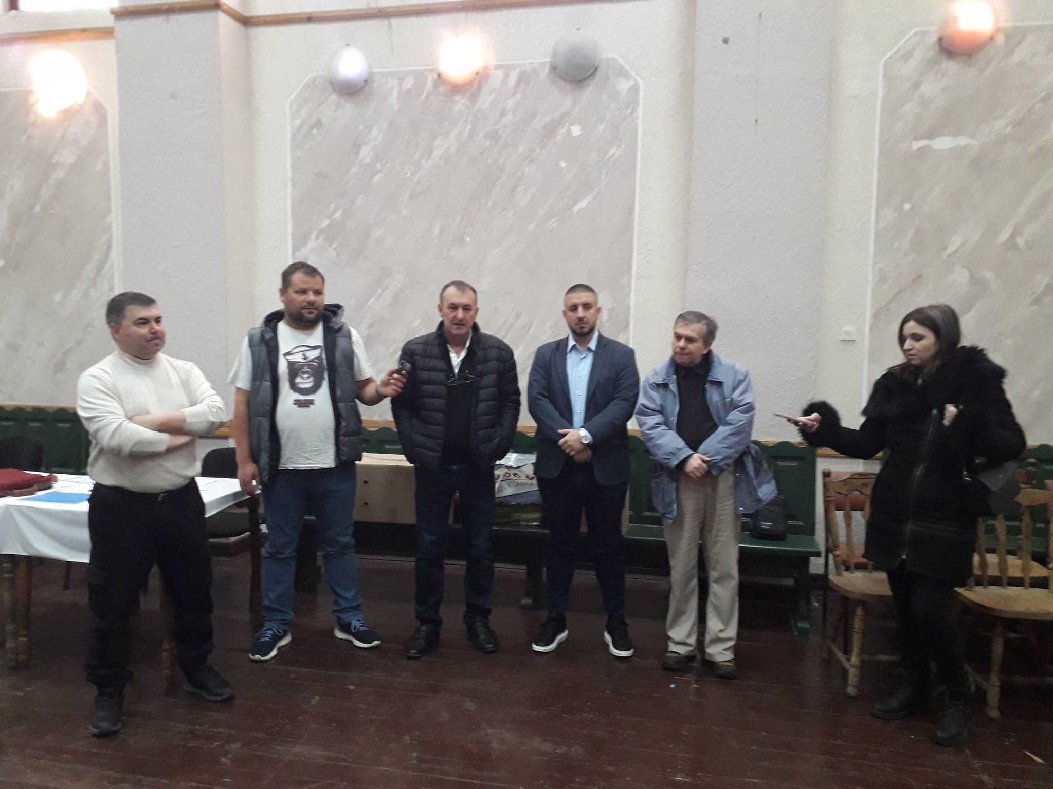 photo of chess players