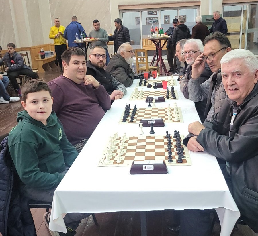 photo of chess players
