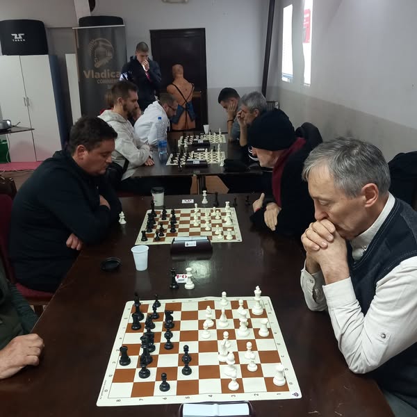 photo of chess players