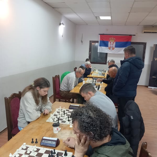 photo of chess players