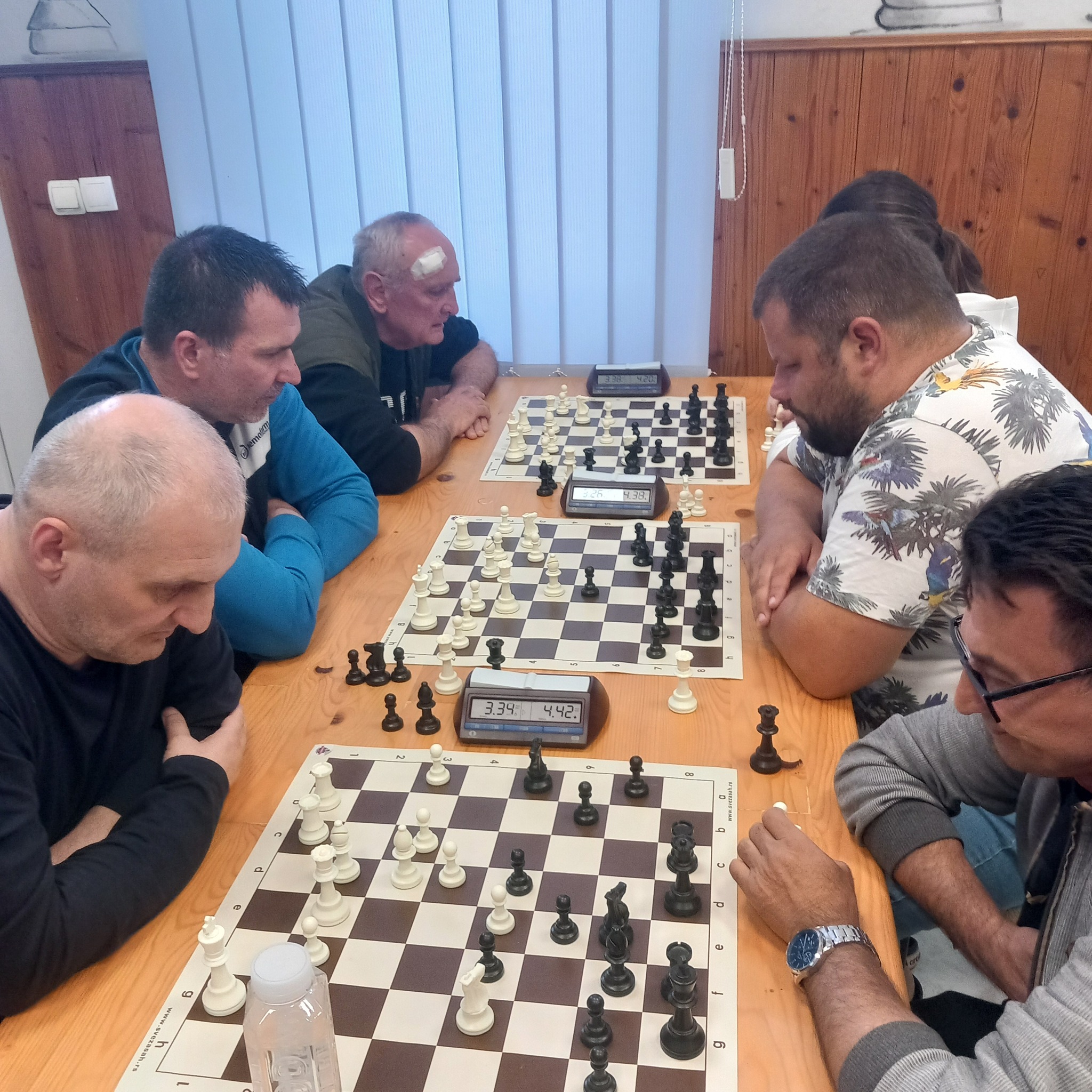 photo of chess players