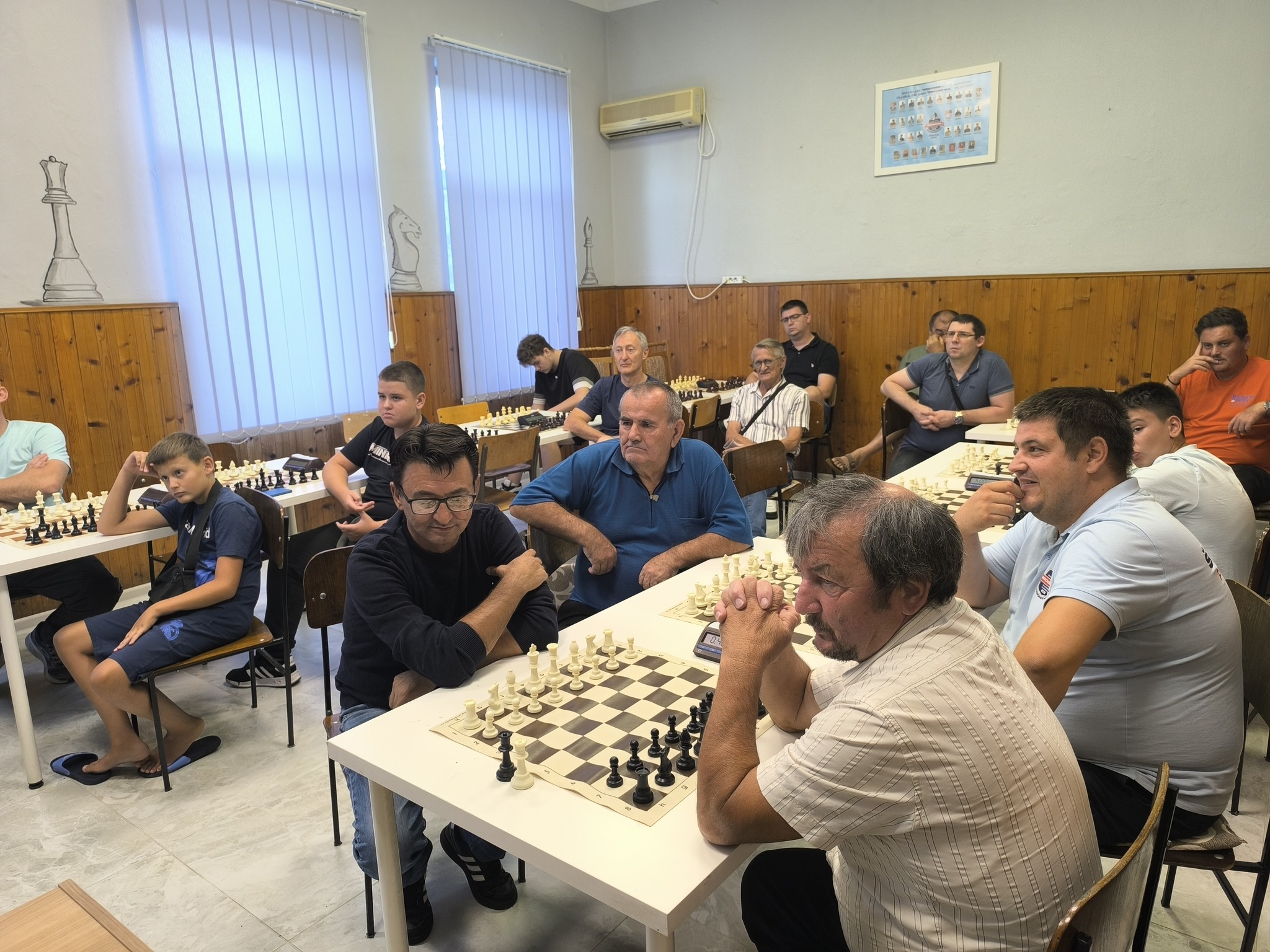 photo of chess players