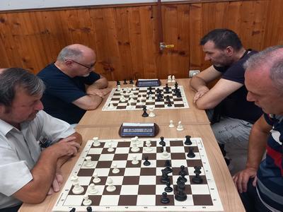 photo of chess players